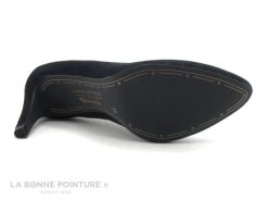 Tamaris 1-22451-22 Navy Suede - Fronces - Escarpin Bleu Marine 15 Tamaris 1-22451-22 Navy Suede - Fronces - Escarpin Bleu Marine -Les chaussures ne mentent jamais. cd24607c73b9e66c561f35ea11d5d5ef img 1378.jpg 130367