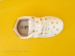 DT New York B313490 - Blanc - Etoiles Or - Basket Fille 10 DT New York B313490 - Blanc - Etoiles Or - Basket Fille -Les chaussures ne mentent jamais. cd24607c73b9e66c561f35ea11d5d5ef img 2009.jpg 162380