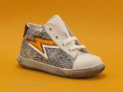 Bopy RECLAIR Blanc - Imprime Argent - Chaussure Montante Fille -Les chaussures ne mentent jamais. cd24607c73b9e66c561f35ea11d5d5ef img 2987.jpg 150675