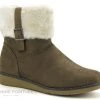 Dees Shoes CEFA Taupe - Haut Peluche Beige - Boots Femme 2 Dees Shoes CEFA Taupe - Haut Peluche Beige - Boots Femme -Les chaussures ne mentent jamais. cd24607c73b9e66c561f35ea11d5d5ef img 5296.jpg 177991