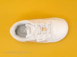 Puma JADA - 383760Y01 - Holo White - Basket Basse Fille -Les chaussures ne mentent jamais. cd24607c73b9e66c561f35ea11d5d5ef img 5683.jpg 166650