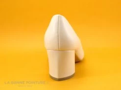 Marco Tozzi 2-22419-20 Cream - Escarpin Beige Pointu - Talon Incurve 12 Marco Tozzi 2-22419-20 Cream - Escarpin Beige Pointu - Talon Incurve -Les chaussures ne mentent jamais. cd24607c73b9e66c561f35ea11d5d5ef img 5961.jpg 179089