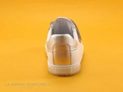 Bopy RETAIL Blanc Or - Basket BEBE Fille Avec Velcro -Les chaussures ne mentent jamais. cd24607c73b9e66c561f35ea11d5d5ef img 6024.jpg 166770