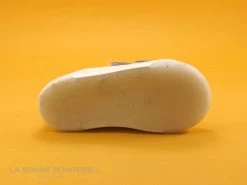 Bopy RETAIL Blanc Or - Basket BEBE Fille Avec Velcro -Les chaussures ne mentent jamais. cd24607c73b9e66c561f35ea11d5d5ef img 6025.jpg 166769