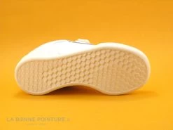 Adidas ROGUERA FY9279 - Blanc - Basket Mode Enfant -Les chaussures ne mentent jamais. cd24607c73b9e66c561f35ea11d5d5ef img 6848.jpg 155677