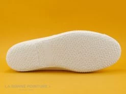 Cienta 70997 05 - Tennis Toile Blanche - Sans Lacet -Les chaussures ne mentent jamais. cd24607c73b9e66c561f35ea11d5d5ef img 7567.jpg 169006