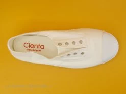 Cienta 70997 05 - Tennis Toile Blanche - Sans Lacet -Les chaussures ne mentent jamais. cd24607c73b9e66c561f35ea11d5d5ef img 7568.jpg 169005